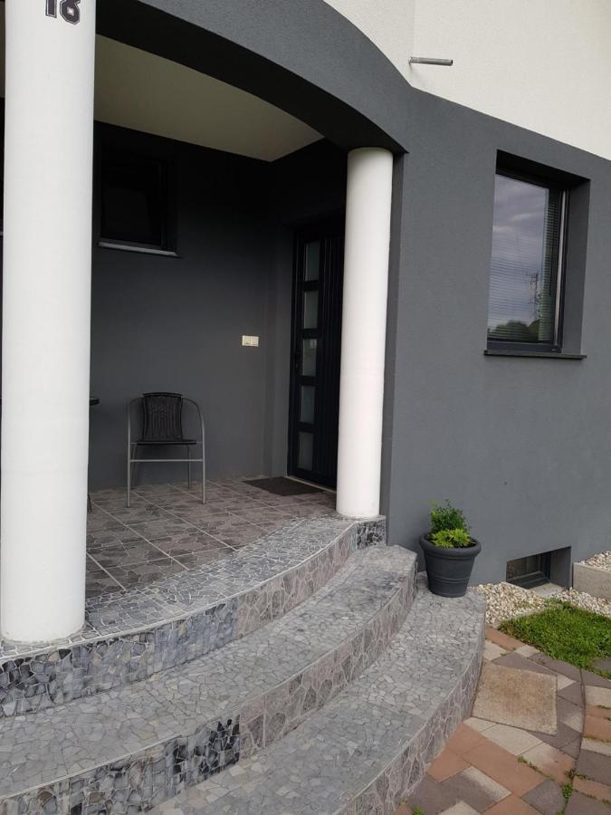 Honfoglalas Apartment Bük Dış mekan fotoğraf